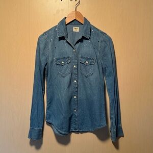 Gap Denim Button Down Shirt